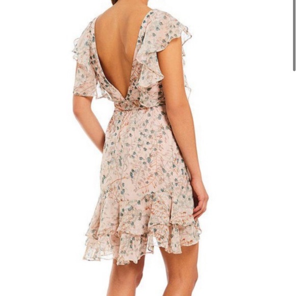 🎉 Chelsea & Violet Metallic Floral Ruffle Dress - Picture 2 of 6